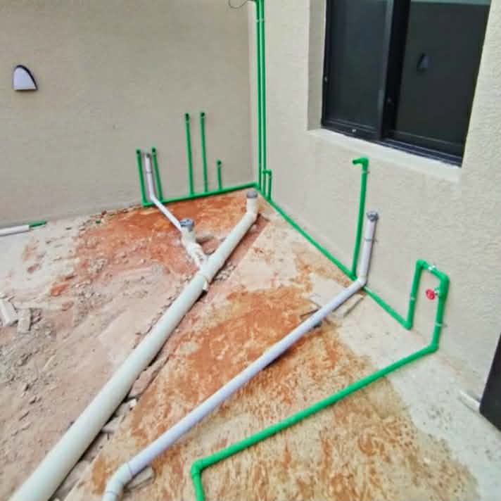 تأسيس السباكة